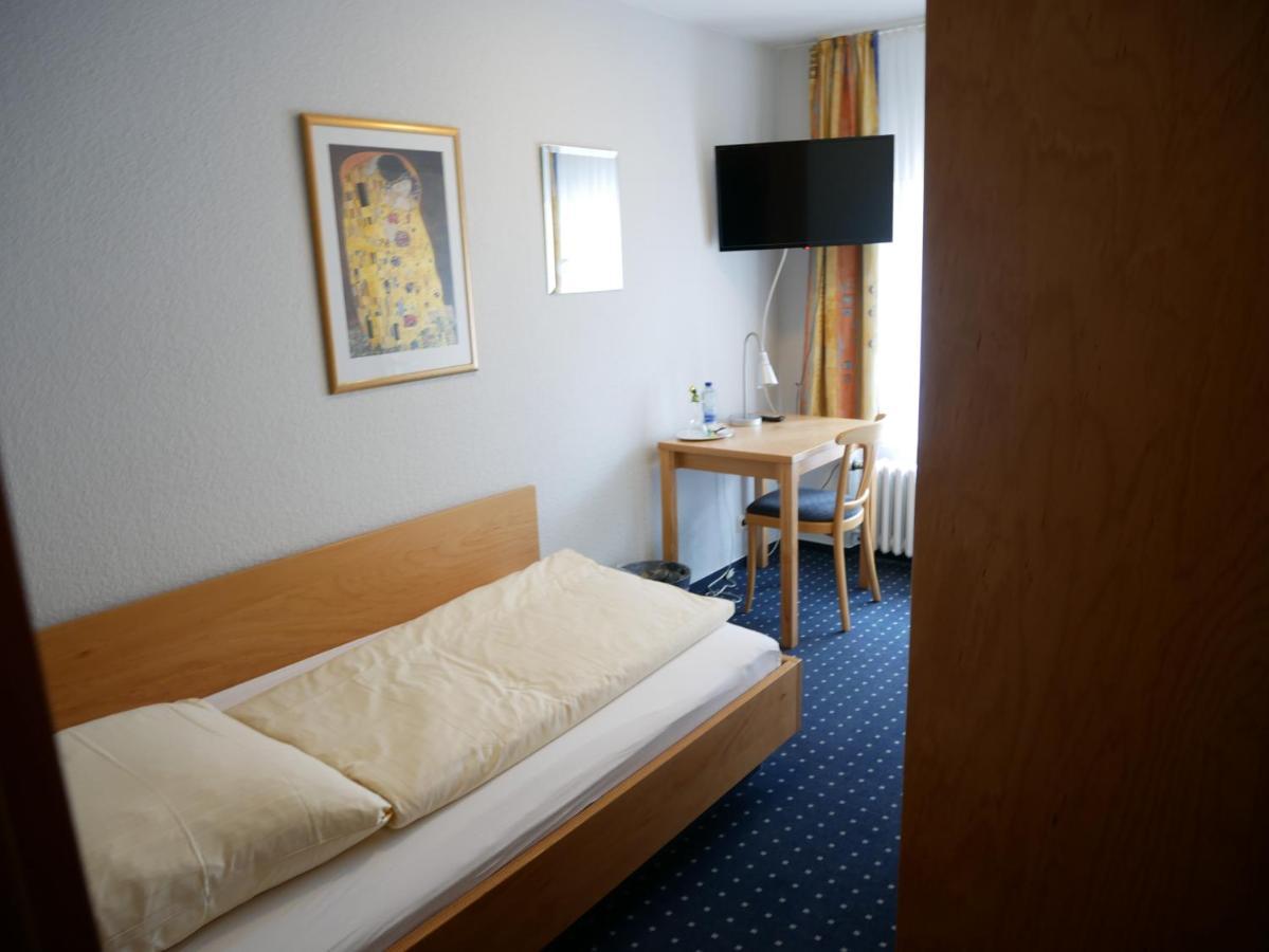 Hotel Am Ceresplatz マンダーシャイト エクステリア 写真