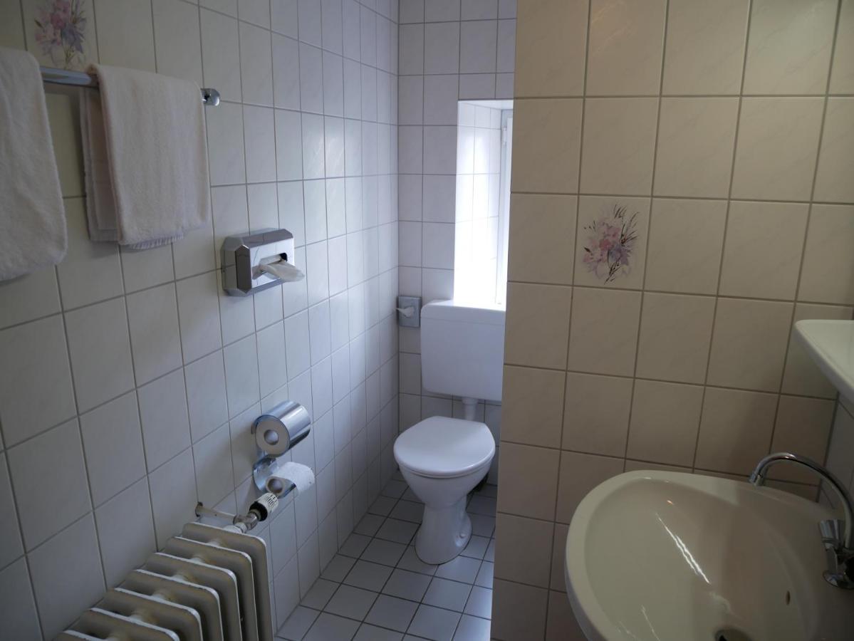 Hotel Am Ceresplatz マンダーシャイト エクステリア 写真