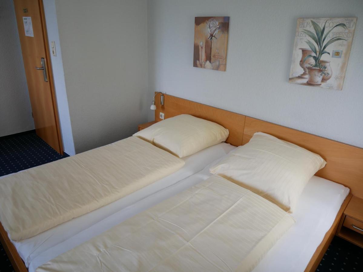Hotel Am Ceresplatz マンダーシャイト エクステリア 写真